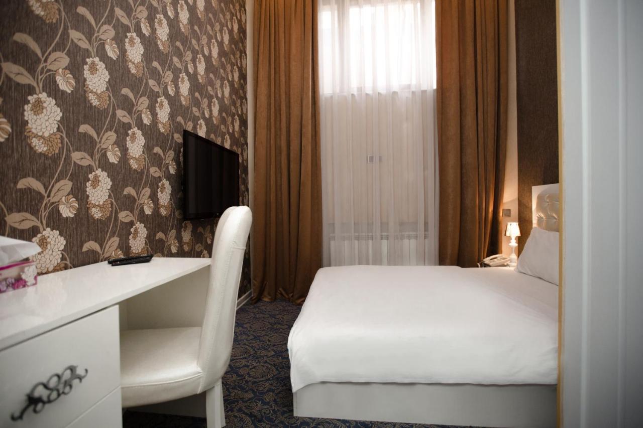 Admiral Hotel Baku Exteriör bild