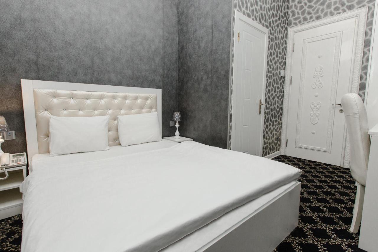 Admiral Hotel Baku Exteriör bild